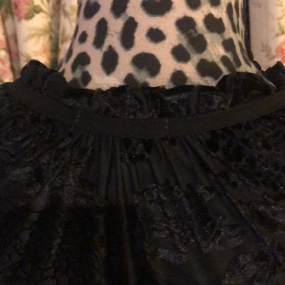 Black Burnout Peasant Style Top - Picture 3 of 9
